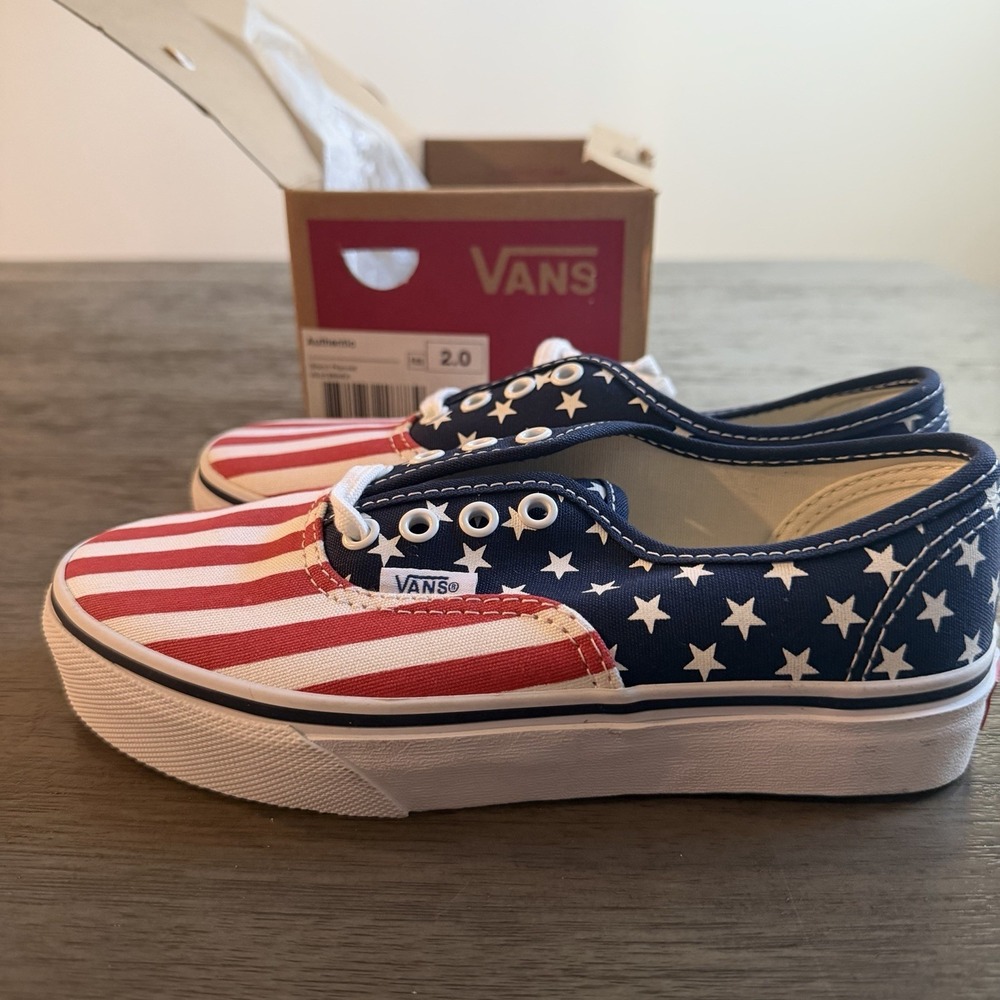 NIB Vans Van Doren Stars & Stripes Peacoat Formula One Kids SZ 2 Deadstock USA